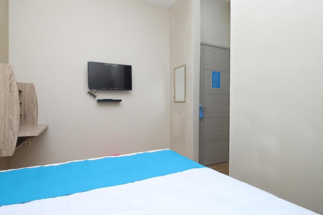 Cozrooms Near Mrt, Plaza Indonesia, And Grand Indonesia Jakarta Exterior photo