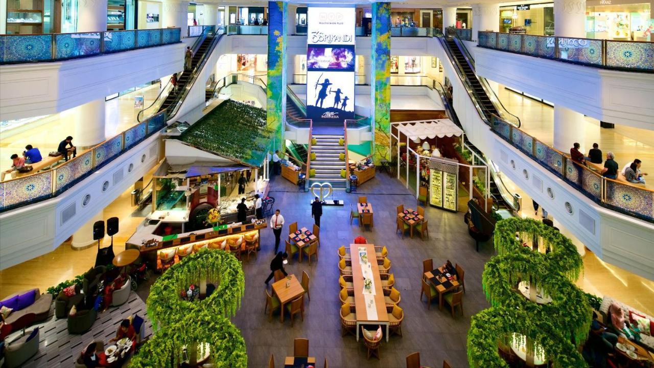 Cozrooms Near Mrt, Plaza Indonesia, And Grand Indonesia Jakarta Exterior photo